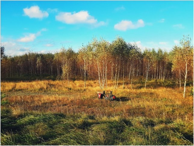 Bike in der Steppe.jpg