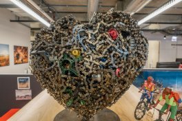 Herz aus Fahrradketten, Kunst, pART-Project