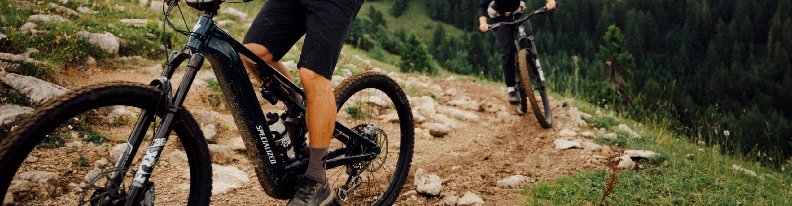 Specialized_E-MTB-Header-Desktop.jpg