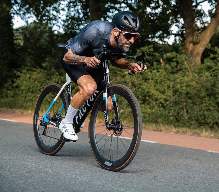 Rennrad Bikes, Zubehör & Bekleidung