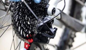 How to - La transmission du VTT : Régler le dérailleur arrière