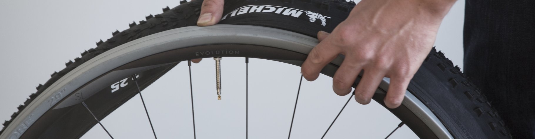 Place the rim with the CushCore foam inside of the tyre.