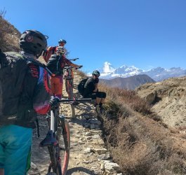 Biker Himalaya Höhenkrankheit