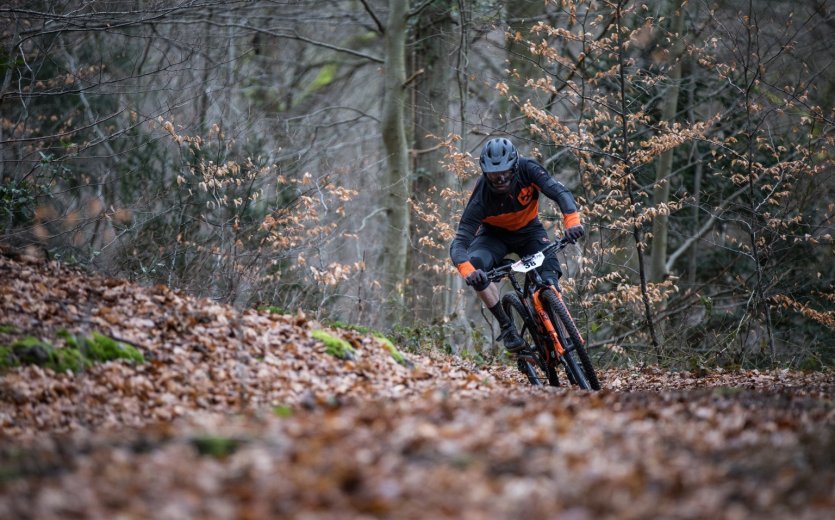 Die bike-components Mitarbeiter beim Superplastik Enduro Cup Rennen in Esneux, Belgien