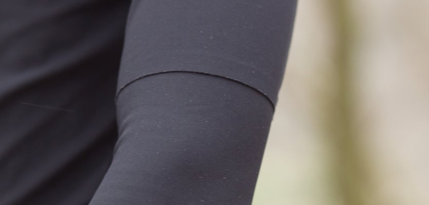 The arm warmers of the Endura Pro SL Classics Jersey II.