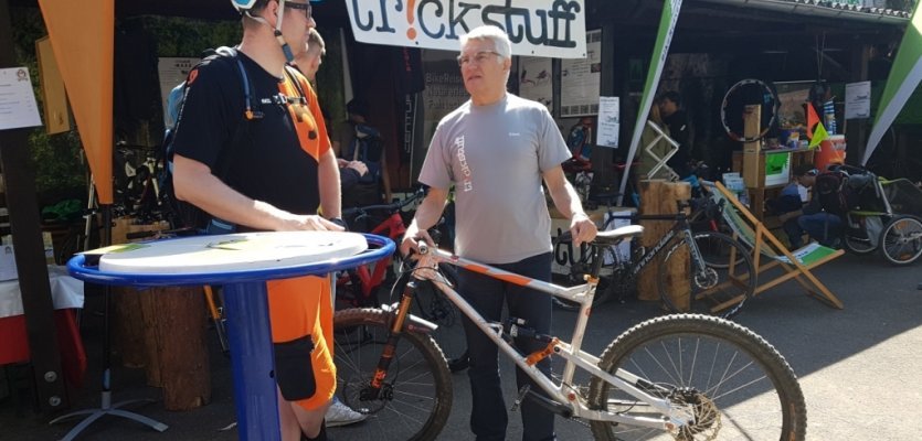 Klaus, Mr. Trickstuff himself, at the Freiburg bike festival.