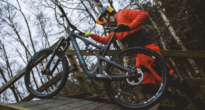Use the TRS Race and Plus to ride Enduro trails.