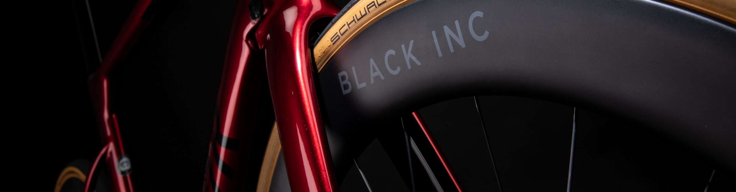 Black Inc Rennrad-Komponenten aus Carbon