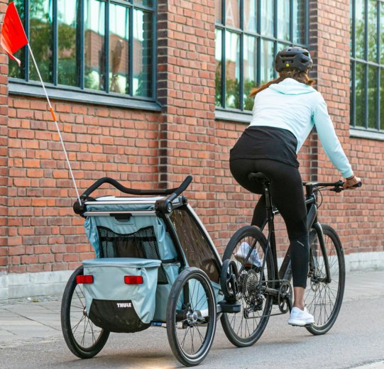 Des réflecteurs sont obligatoires sur les remorques pour enfants que tu comptes utiliser dans la circulation routière.