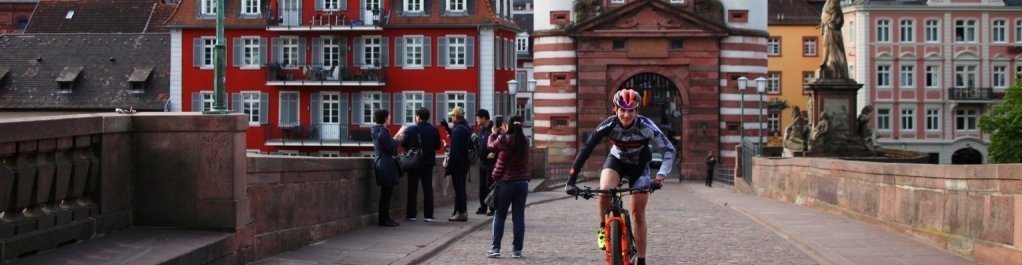 Theresia auf der alten Brücke in Heidelberg