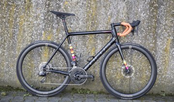 Review: A FOCUS Izalco Max Disc bike build