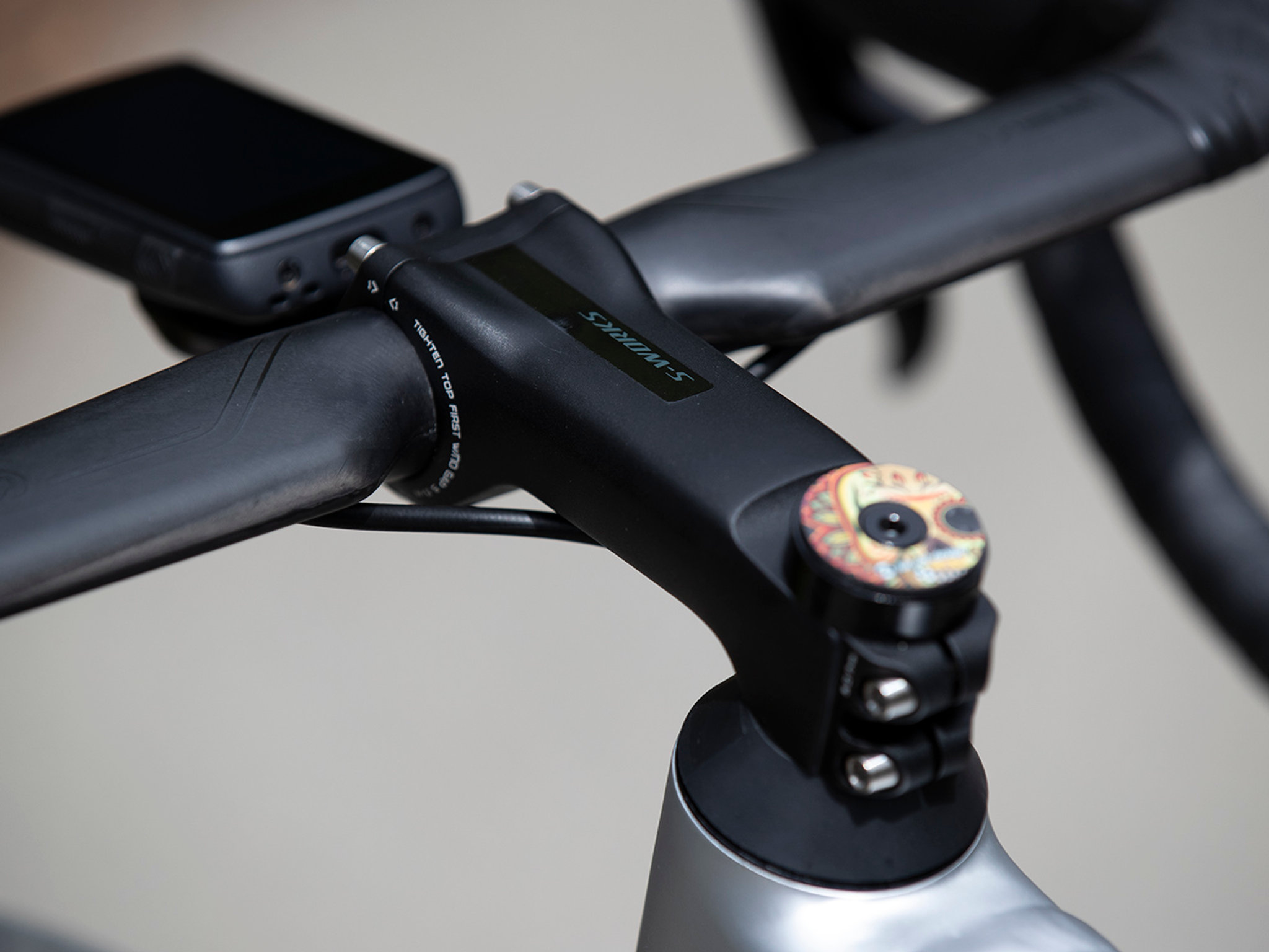 S-works TarmacSL7ステム 120mm 6°-