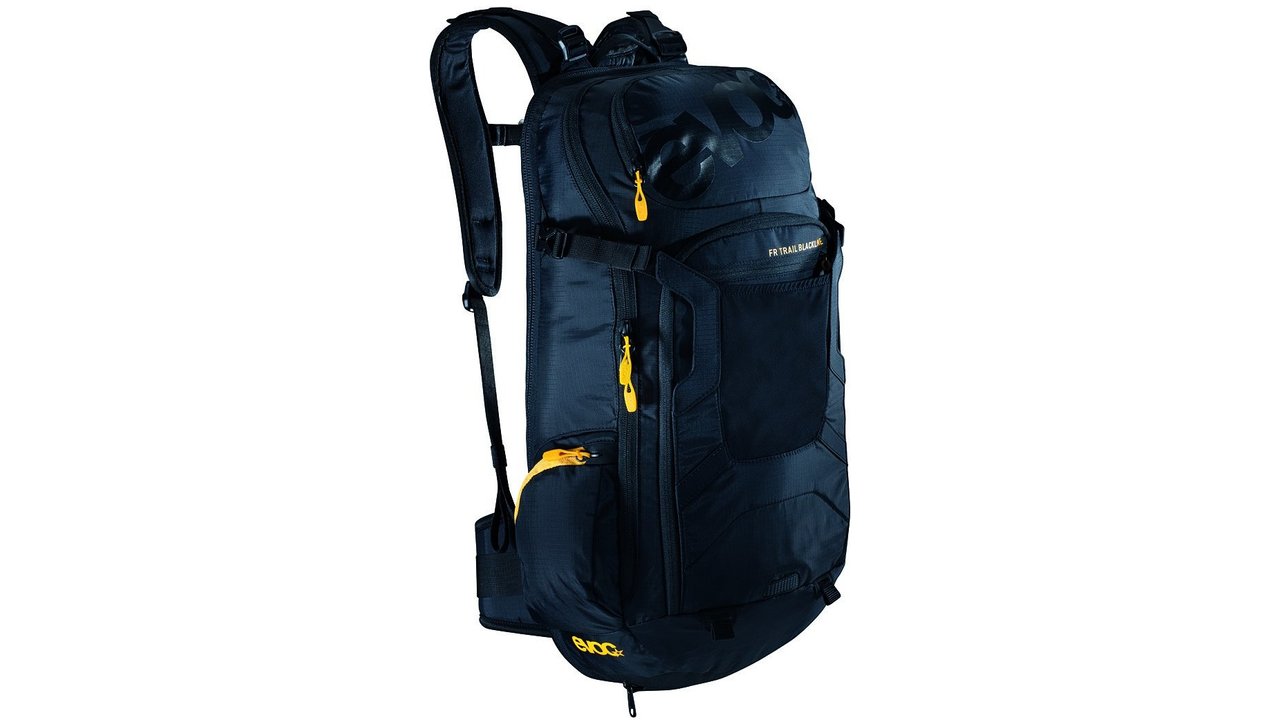 evoc FR Trail Blackline Protector Backpack 18 22L bike components
