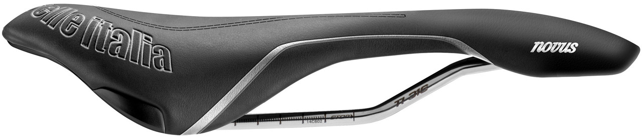 selle italia novus flow saddle