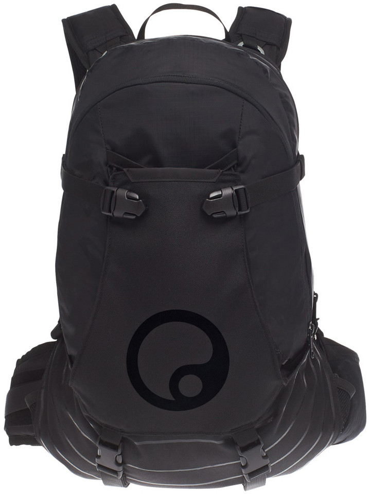 ERGON BA3 blau blue Rucksack schwarz leicht liter Backpack Fahrradrucksack