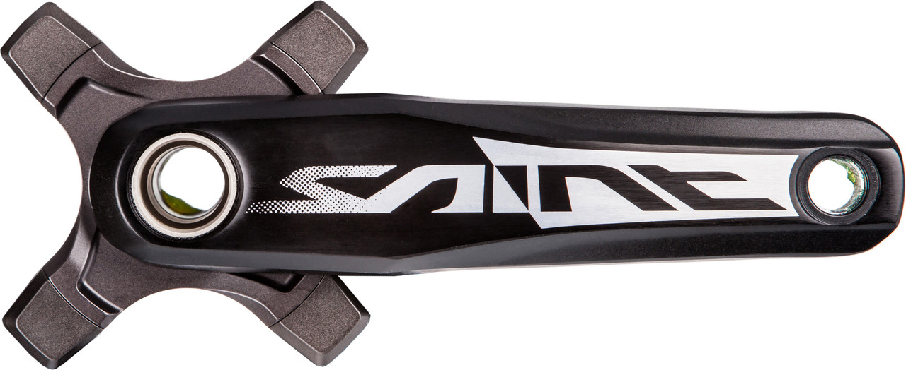 Shimano Saint FC-M825 Crank: Durable Downhill Performance | bike