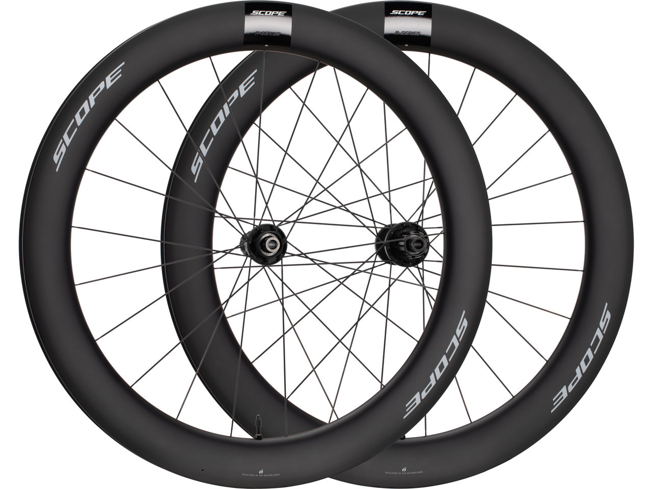 Scope R6 700c 65mm hjulsett Shimano body disc carbon black decals