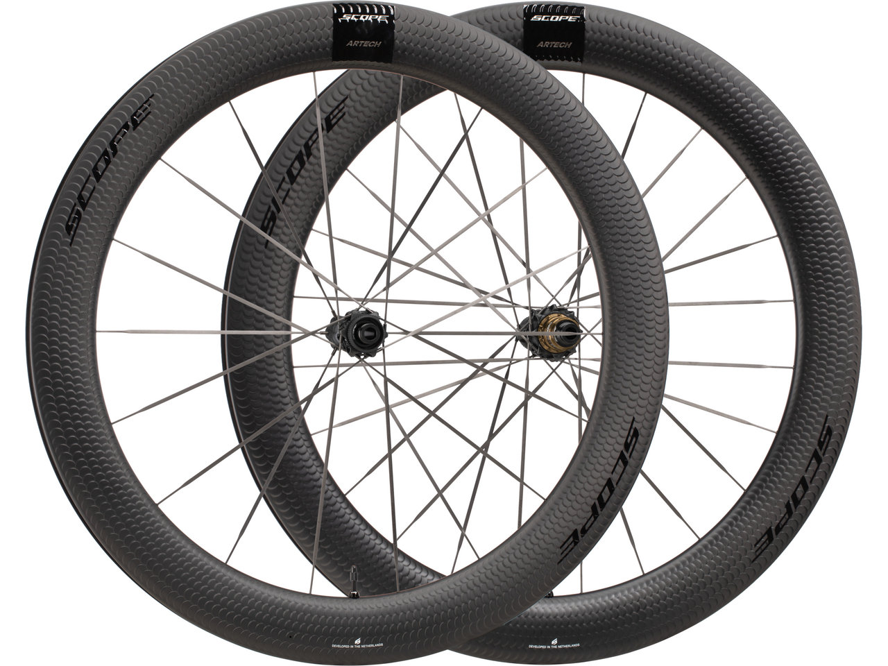 Artech 6 Disc Center-lock 28'' Laufradsatz