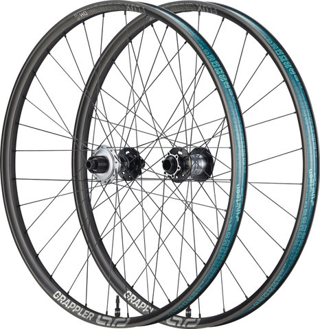 e*thirteen Grappler Sidekick Flux Downhill Carbon Boost 29"/27.5" Wheelset - black/Boost/148 mm/110 mm/Boost/29" (front), 27.5" (rear)/110 mm/110 mm/148 mm/e13