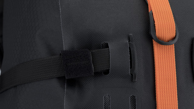 ORTLIEB Mochila Atrack BP - black mate/25000 
