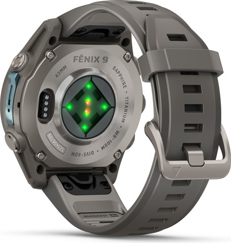 Garmin fēnix 9 AMOLED Sapphire DLC Titanium 43 mm Multisport Smartwatch - 