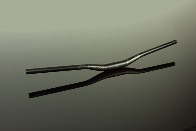 Renthal V3 Fatbar Lite 35 20 mm Riser Handlebar - black/760 mm