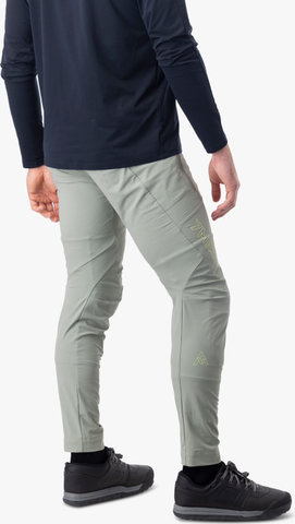 7mesh Pantalones Flightpath año del modelo 2025 - shadow/M