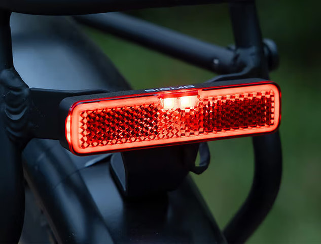 Sigma EOX RL LED Rücklicht für E-Bikes mit StVZO-Zulassung - schwarz | 4