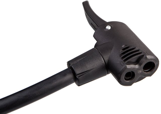 Bicycle pump valve outlet