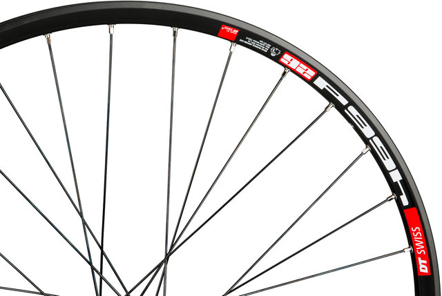 Roue Mountain XT Disc Center Lock 26" - noir/26" avant
