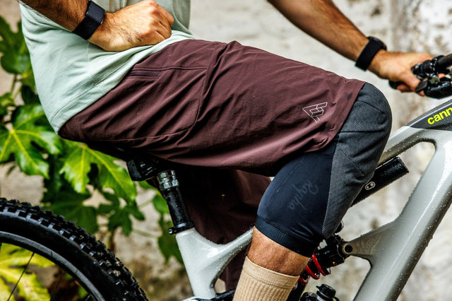 7mesh Glidepath Shorts année modèle 2025 - dark chocolate/M