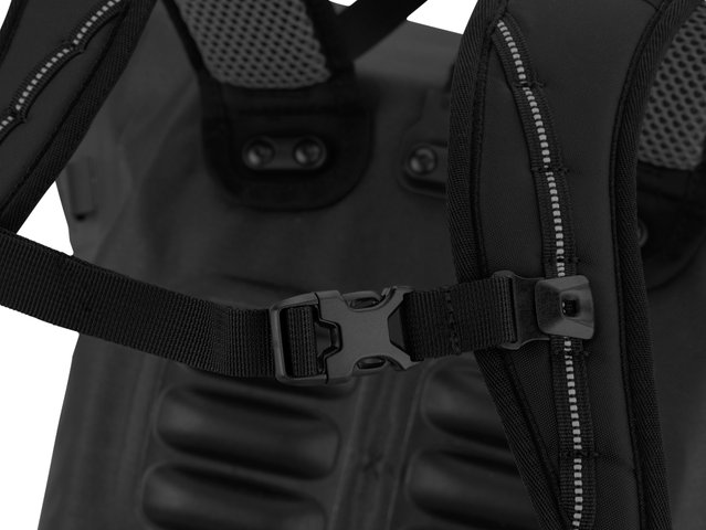 ORTLIEB Vario High-Vis QL2.1 Rucksack-Fahrradtasche Hybrid - black reflective/26000 ml