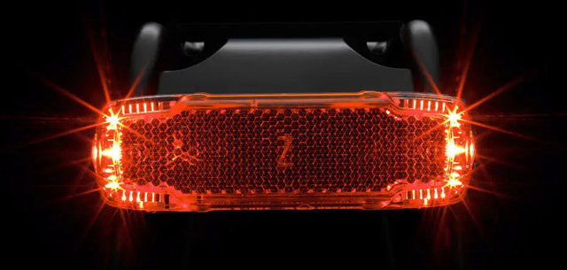 busch+müller Luz trasera LED Toplight 2C E con aprobación StVZO - schwarz | 105 mm