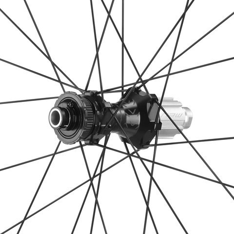 Campagnolo Juego de ruedas Levante Carbon Disc Center Lock 28" - black/Non Boost/Non Boost/142 mm/100 mm/28"/Campagnolo N3W/100 mm/Campagnolo N3W/100 mm/142 mm