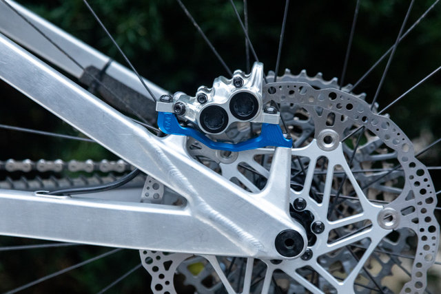 OAK Components Plasmadapt PM +40/43mm Scheibenbremsadapter - blue