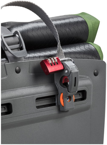 Aqua Back Print Single Hinterradtasche - black-green/24 Liter