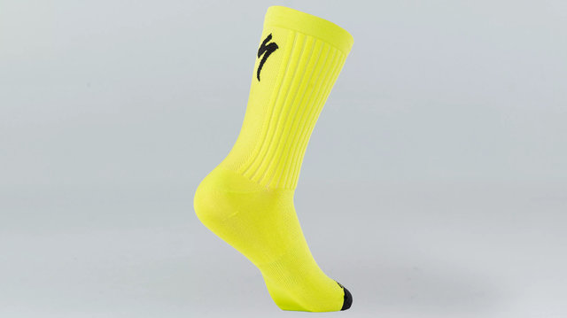 Specialized Chaussettes Hydrogen Aero Tall Road - hyper green/40 - 42