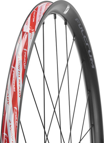 Fulcrum Juego de ruedas Rapid Red AL Disc Center Lock C25 28" - negro/142 mm/100 mm/Shimano carretera/Non Boost/Non Boost/28" Fulcrum Juego de ruedas Rapid Red AL Disc Center Lock C25 28" - negro/142 mm/100 mm/Shimano carretera/Non Boost/Non Boost/28"