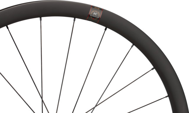 Reserve 34|37 Turbulent Aero/DT 240 Carbon Disc Center-Lock 28" Laufradsatz - black | 142 mm | 100 mm | Non Boost | Non Boost | 28" | SRAM XDR