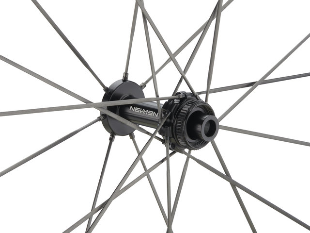 NEWMEN Advanced SL R.42 VONOA Center Lock Disc Carbon 28" Wheelset - black black | Shimano Road | 142 mm | 100 mm | 28" | 100 mm | Shimano Road | 100 mm | 142 mm | Non Boost | Non Boost