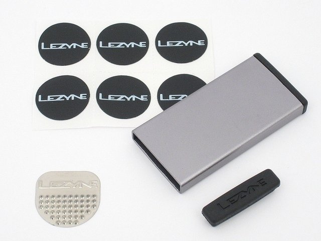 Lezyne Metal Kit - silver/universal