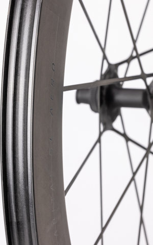 Syncros Rueda Capital SL Aero 80 Carbon Disc Center Lock 28" - black mate | 28" | sólo rueda delantera | sólo rueda delantera | sólo rueda delantera | Non Boost | 100 mm