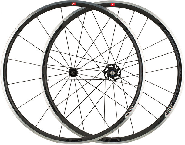 Juegos de ruedas Racing 3 C17 - negro/28" set (RD 9x100 + RT 10x130) Shimano