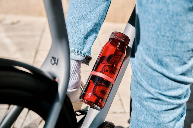 FIDLOCK TWIST Life Trinkflasche 700 ml mit Bike Base Haltesystem - transparent-rot | 700 ml