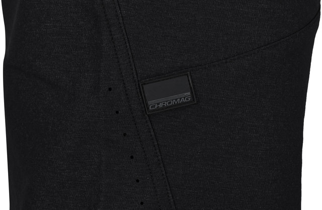 Feint Shorts - charcoal/30