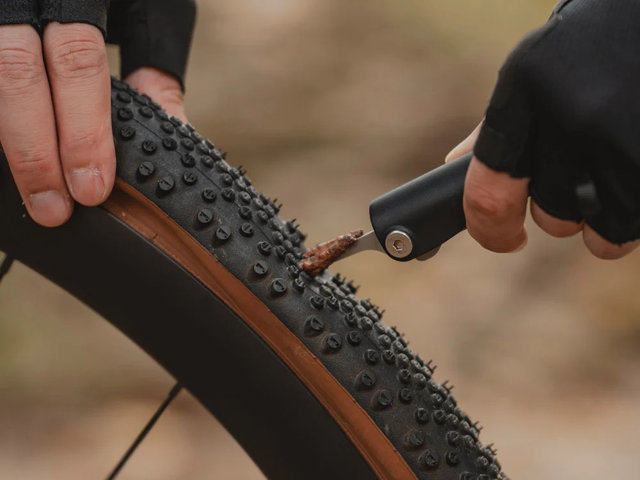 Topeak Set de reparación Tubeless Tubi MiniX con inflador de CO2 - black