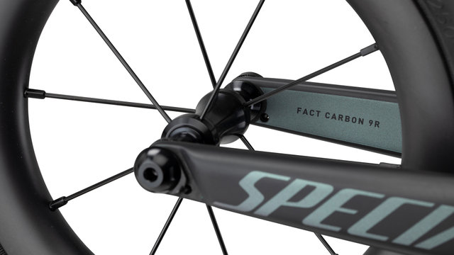 Specialized Hotwalk Carbon 12\