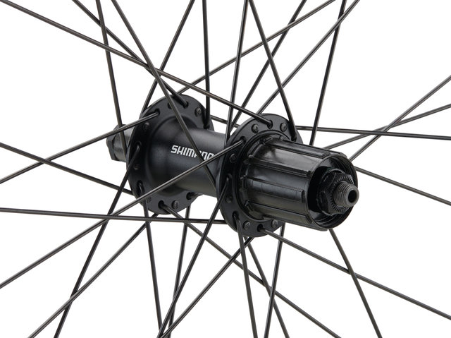 Urban Acera V-Brake DT Swiss 535 28" Laufradsatz - schwarz/28" Satz (VR 9x100 Dynamo + HR 10x135) Shimano
