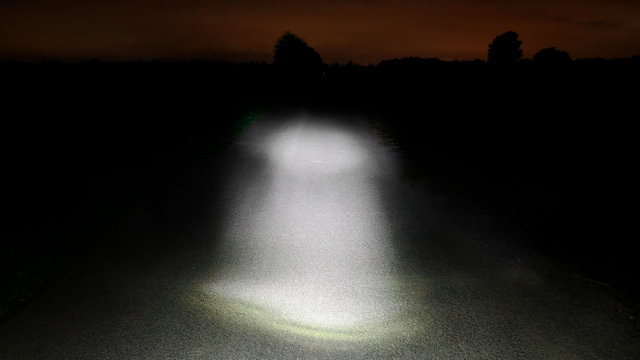 Lampe Avant à LED Hecto Drive 40 (StVZO) - noir-brillant/40 lux