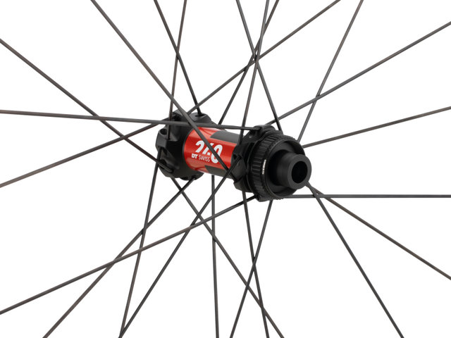 Reserve 42|49 Turbulent Aero/DT 240 Carbon Disc Center-Lock 28" Laufradsatz - black | 142 mm | Non Boost | Shimano Road | Non Boost | 28" | 100 mm